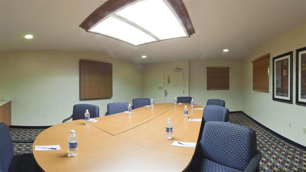 Candlewood Suites Sterling By Ihg Esterno foto